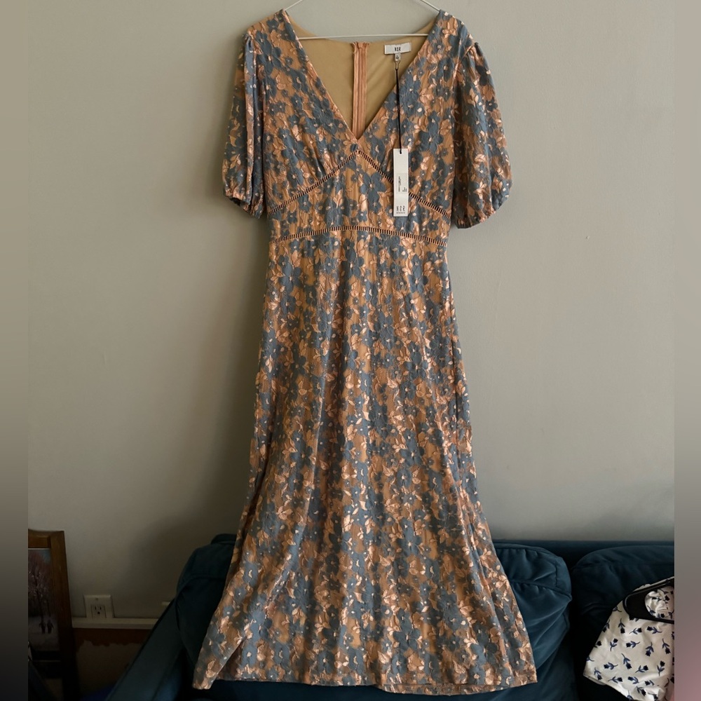 lace midi dress